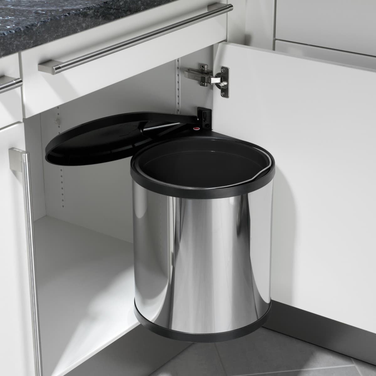 Встраиваемое мусорное ведро Hailo Compact-Box M 15л